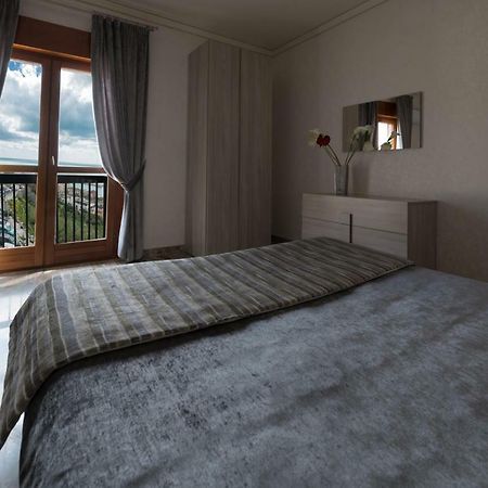Bed and Breakfast Domus Aurea Шакка Экстерьер фото