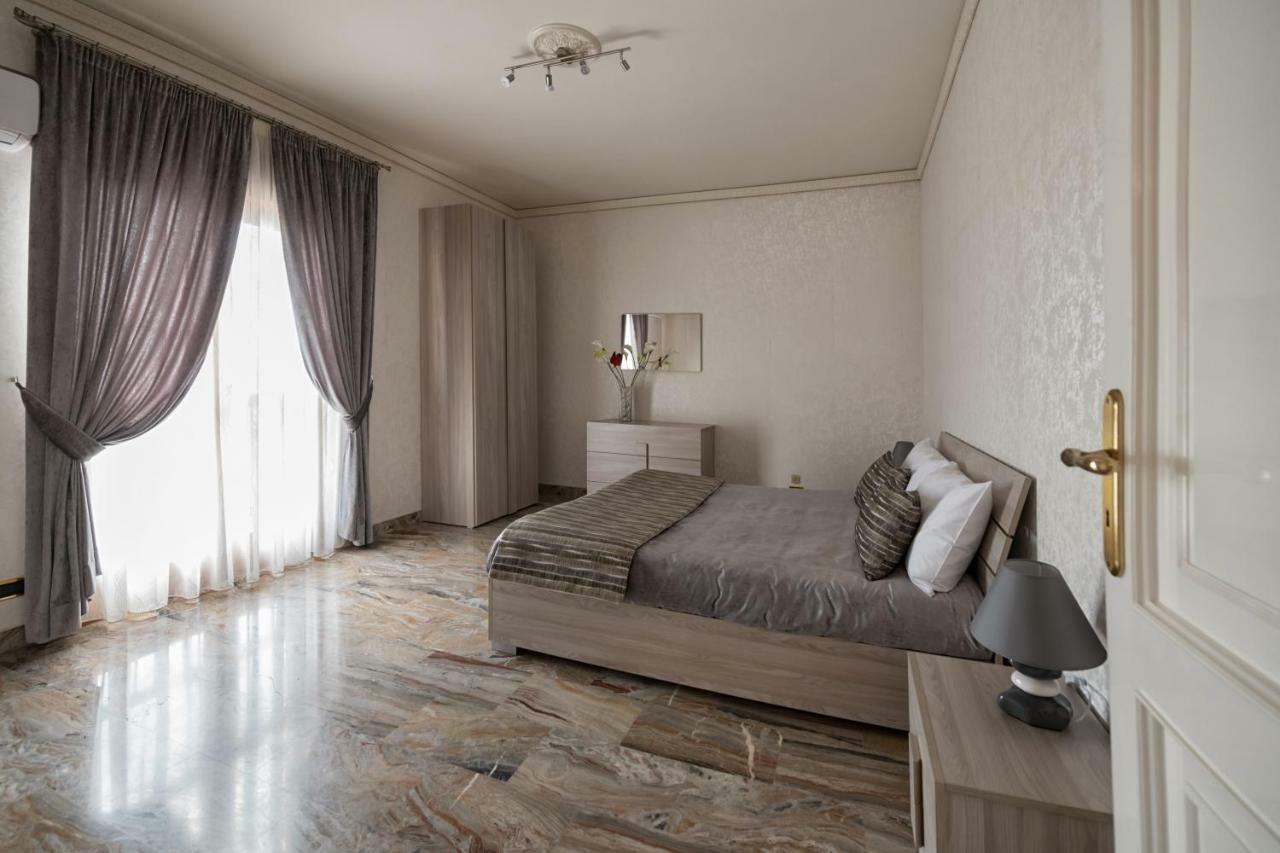 Bed and Breakfast Domus Aurea Шакка Экстерьер фото